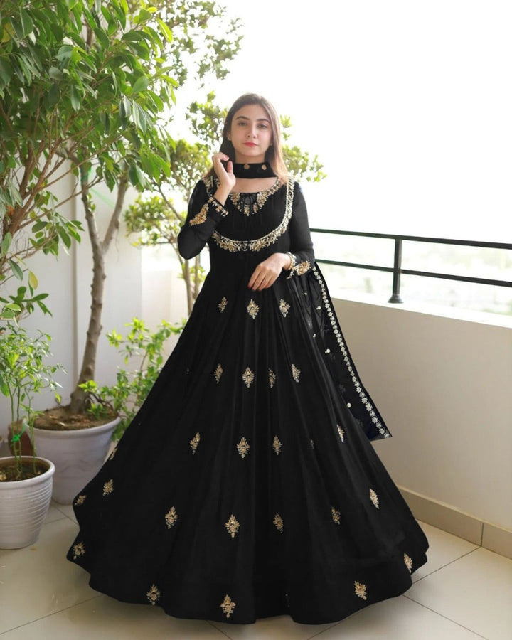 EMB MAXI 3 PCS - | Buy Online from Areeba Boutiques