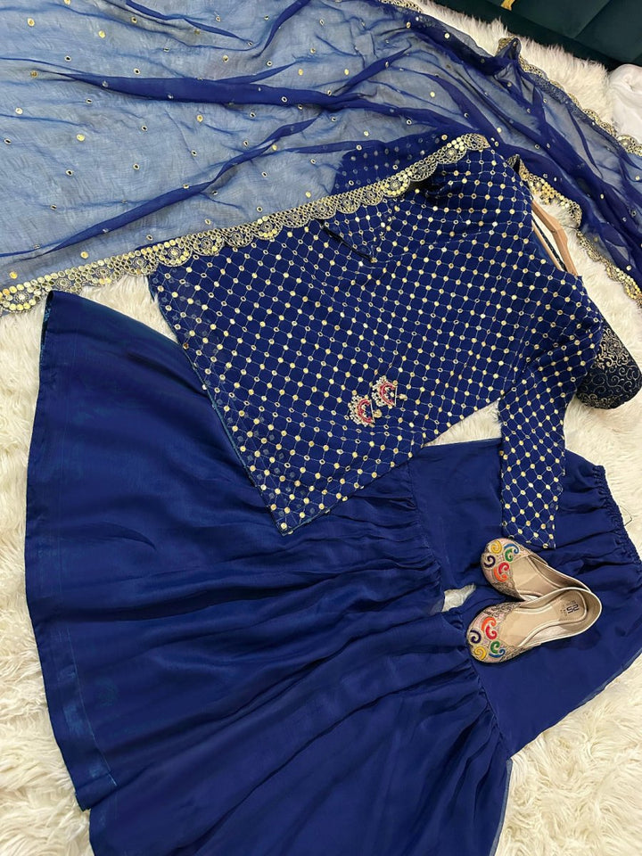 HIBA BUKHARI 3 PCS - | Buy Online from Areeba Boutiques
