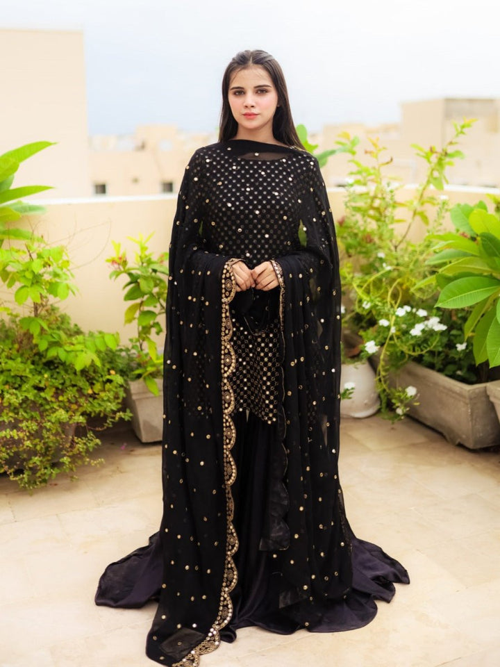 HIBA BUKHARI 3 PCS - | Buy Online from Areeba Boutiques