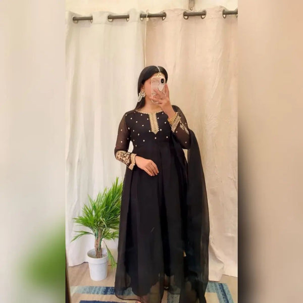 KAYA WORK MAXI 3 PCS - | Buy Online from Areeba Boutiques