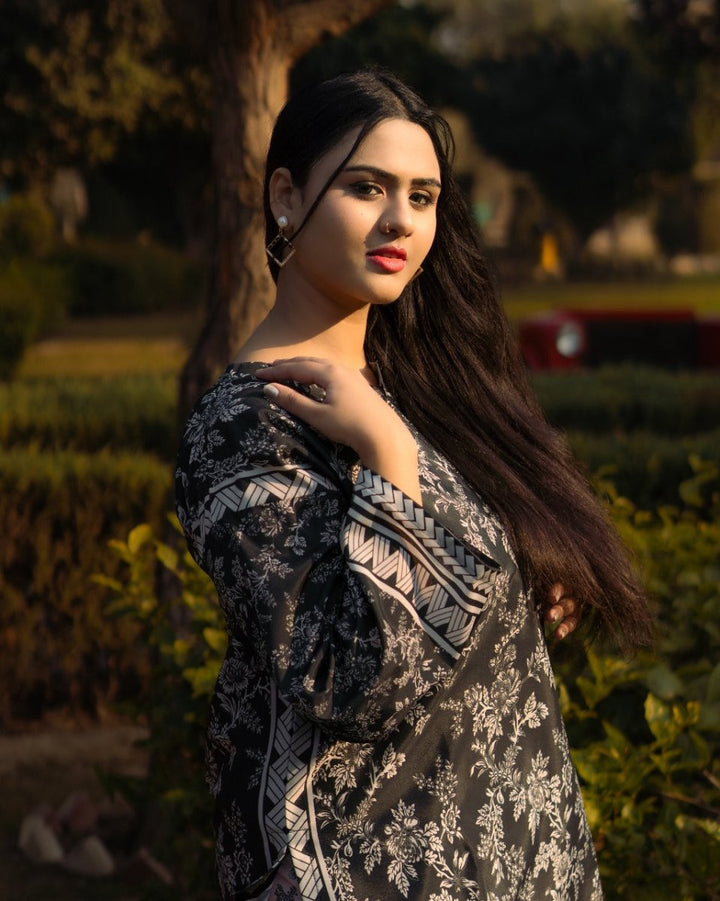 Midnight Flora Cord - Set 2 Peice - | Buy Online from Areeba Boutiques