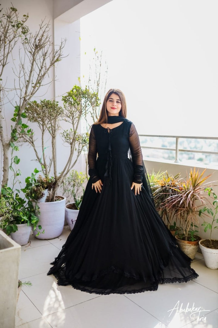 MINA 3 PCS - | Buy Online from Areeba Boutiques
