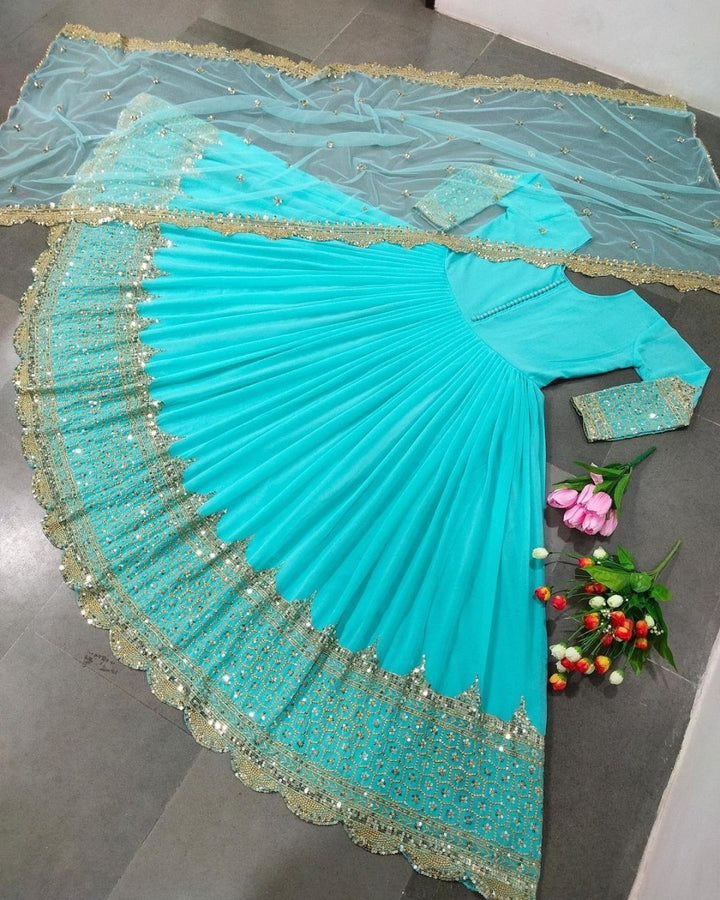 SEQUENCE 3 PCS - | Buy Online from Areeba Boutiques