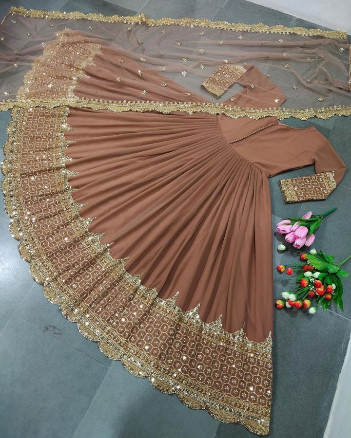 SEQUENCE 3 PCS - | Buy Online from Areeba Boutiques