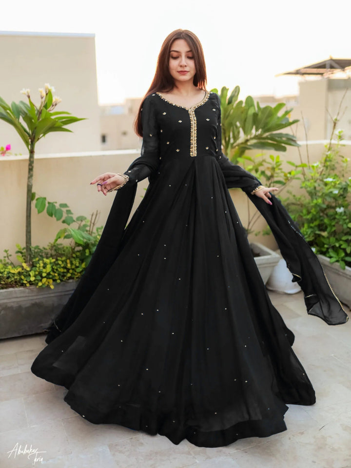 Zareen Long Maxi 3 Peice - | Buy Online from Areeba Boutiques